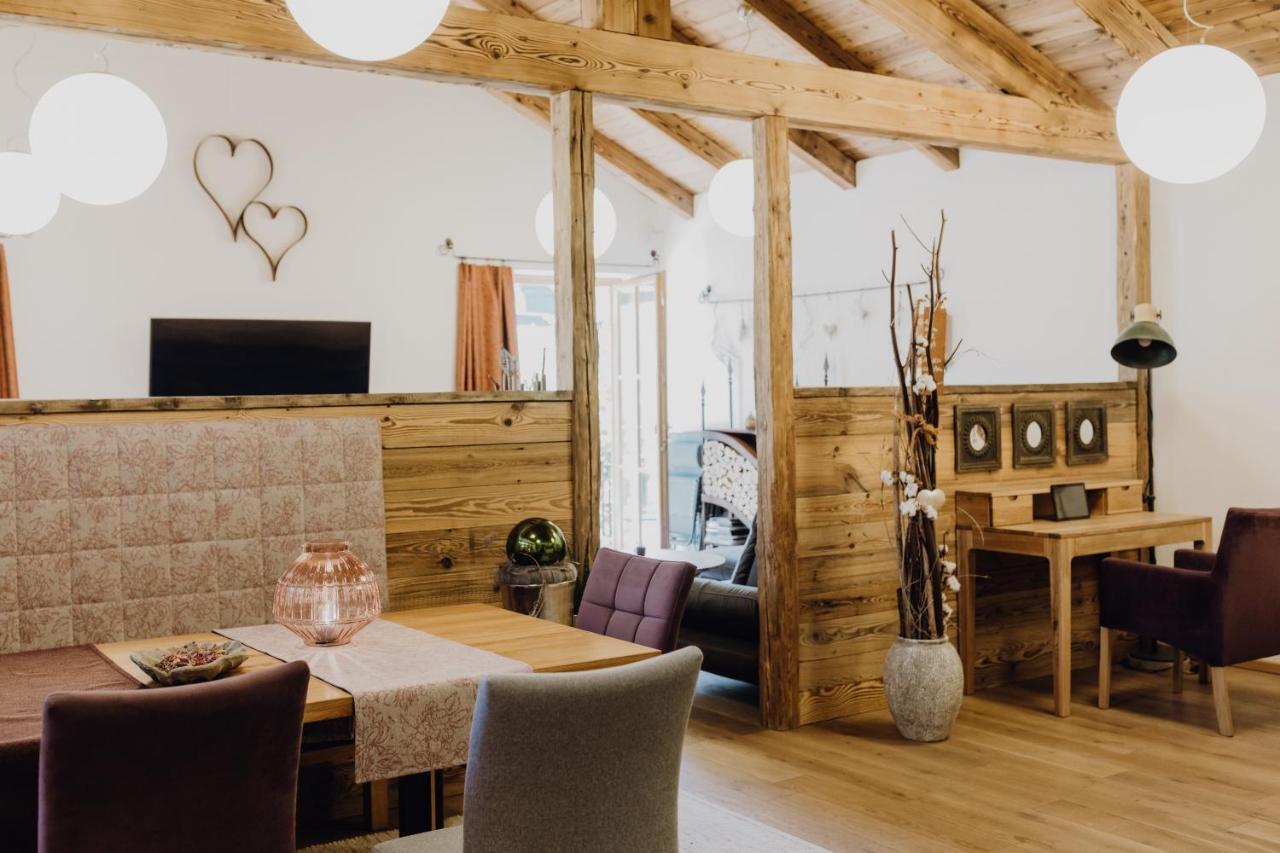 Exklusives Loft "Auszeit Fuer2" Lägenhet Lofer Exteriör bild