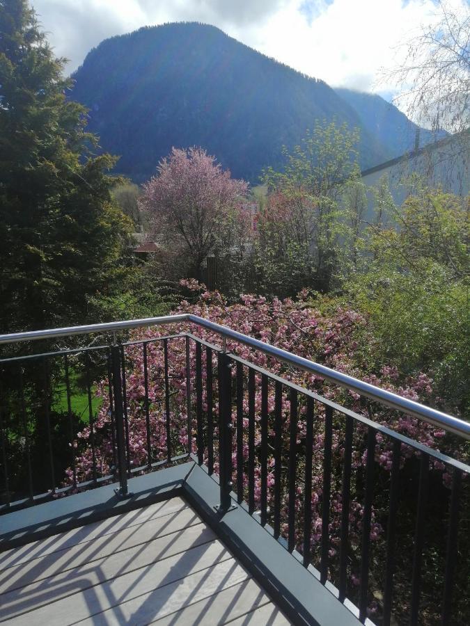 Exklusives Loft "Auszeit Fuer2" Lägenhet Lofer Exteriör bild